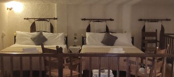 Fabulous Country house 200m2, Chalkida,Evia. 60min from Athens