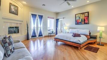 8 bedrooms, iron/ironing board, WiFi, bed sheets