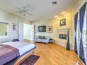 8 habitaciones, tabla de planchar con plancha, wifi y ropa de cama