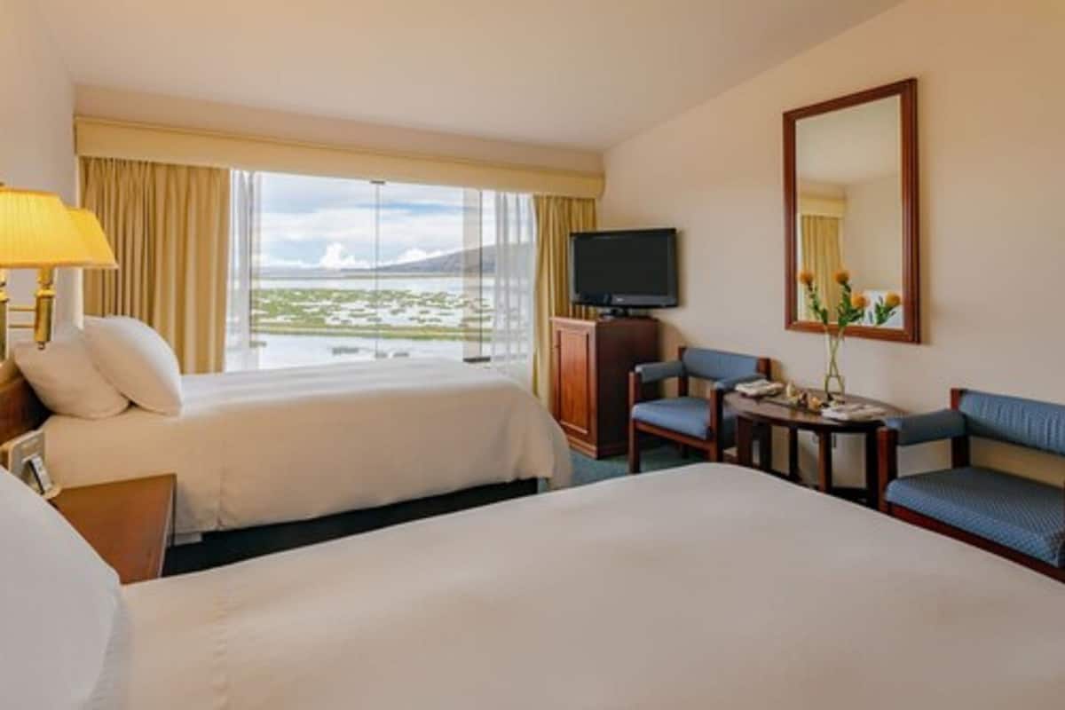 1 bedroom, premium bedding, in-room safe, laptop workspace