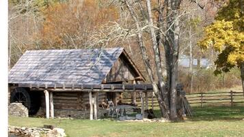 Enceinte de lâhĂ©bergement