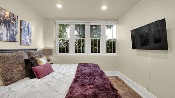 1 habitación, escritorio, tabla de planchar con plancha y wifi gratis