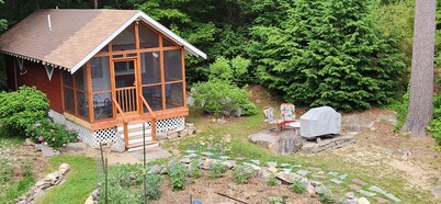 Sebago Lake Cottage on Raymond Cape