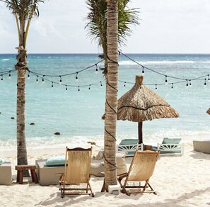 Beach nearby, sun-loungers, beach towels