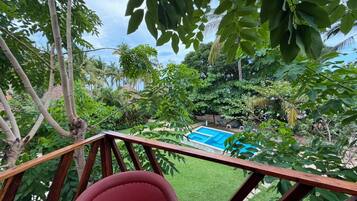 Habitación, vista al océano | Balcón
