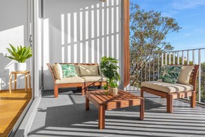 One Bedroom Apartment With Parking | Balcony