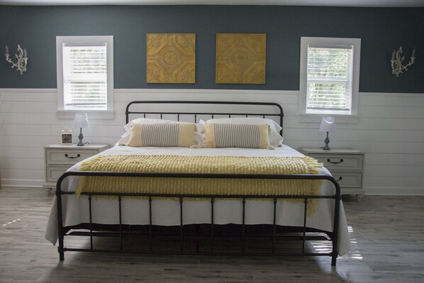 1 chambre, fer et planche à repasser, Wi-Fi, draps fournis