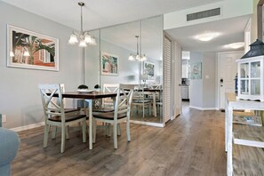 Dining - St Pete Isla Vista Verde E 2-111 Pond View! 2/2 (Isla Del Sol)