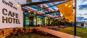 Cutie Pie Hotel