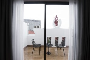 Balcony - Hong Gia Tue Apartment (Hanoi)