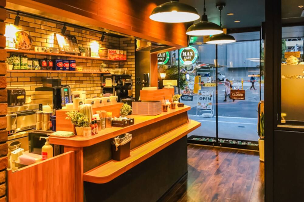 Hotel LiVEMAX Osaka Honmachi