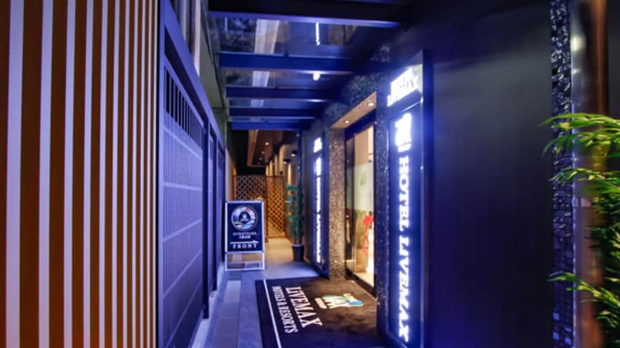 Hotel LiVEMAX Osaka Honmachi
