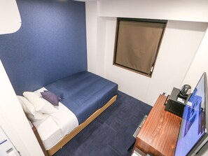 Desk, free WiFi - Hotel Live Max Niigata Nagaoka Station (Nagaoka)