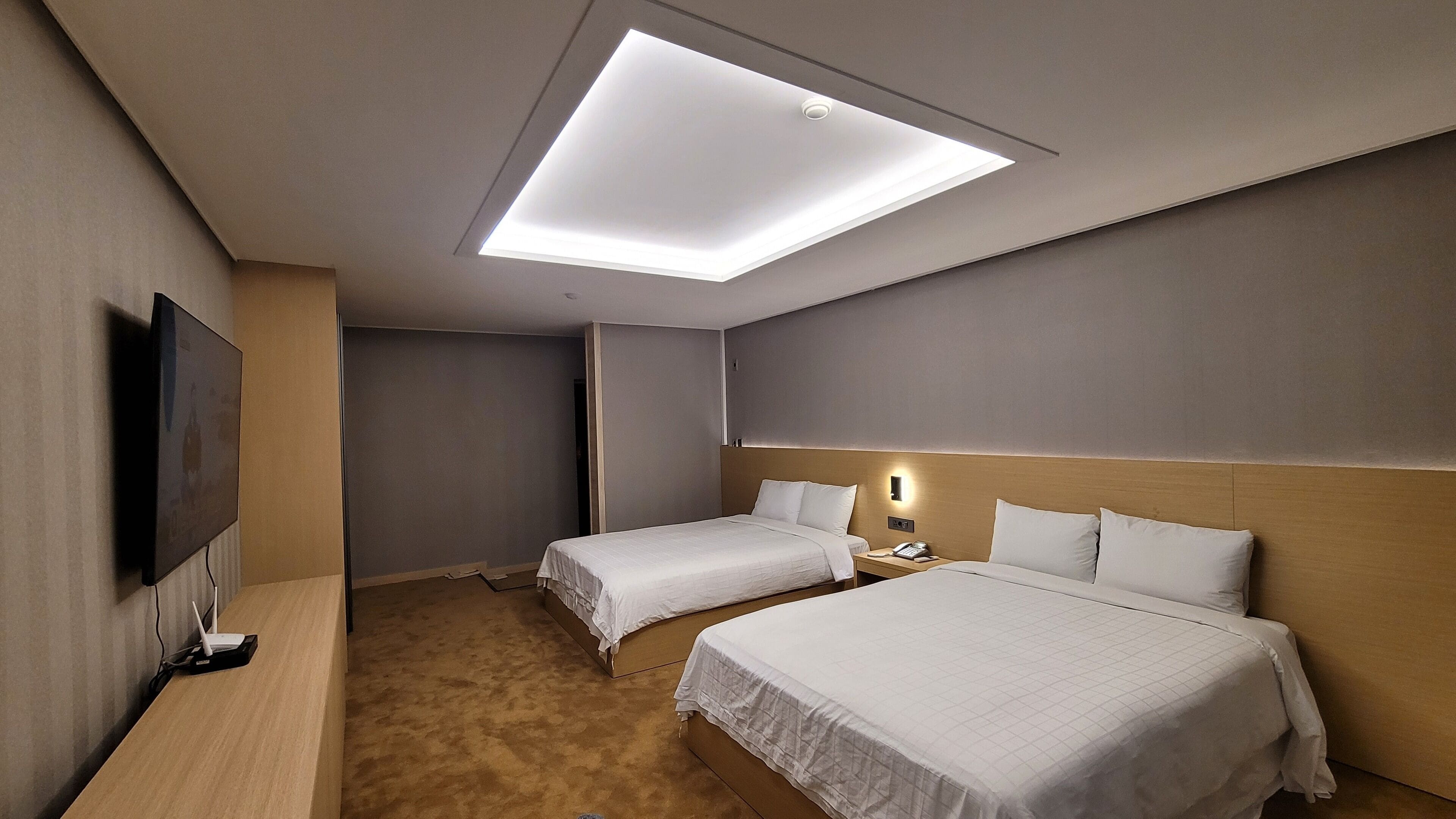 family room | desk, blackout curtains, free wifi, bed sheets