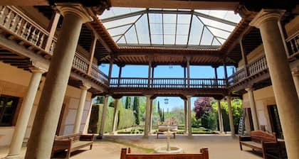 Finca Casa Palacio (10 min Puy du Fou, 6 km Toledo)