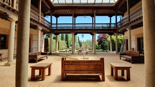 Unclassified image, 1 of 71, button - Finca Casa Palacio (10 min Puy du Fou, 6 km Toledo) (Arges)