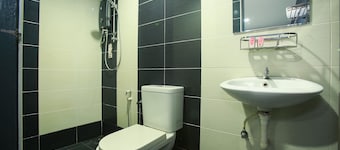 OYO 89332 DE Hotel
