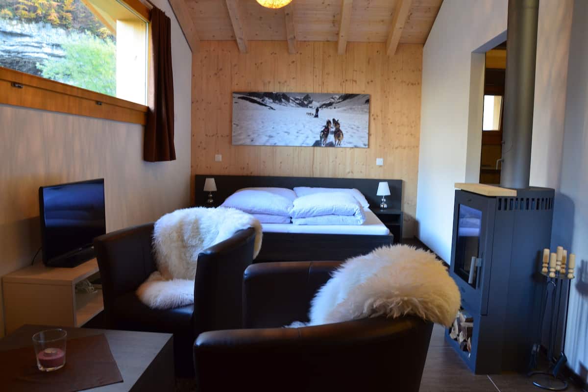 Bungalow, Sauna | 1 bedroom, blackout curtains, free WiFi, bed sheets