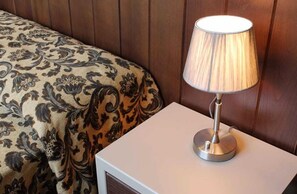 Cunas gratuitas, wifi gratis y ropa de cama