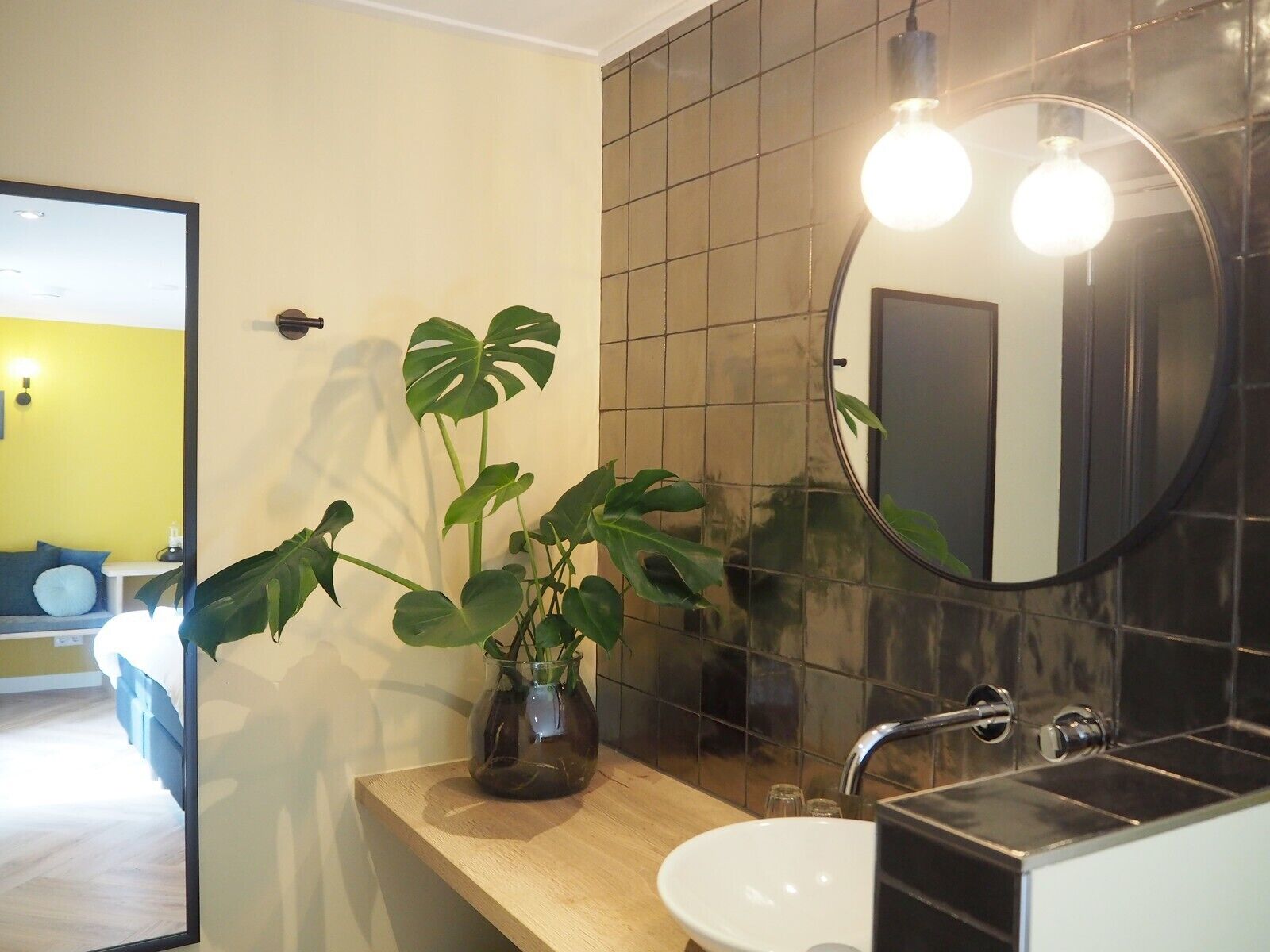 double room (bebé) | bathroom sink