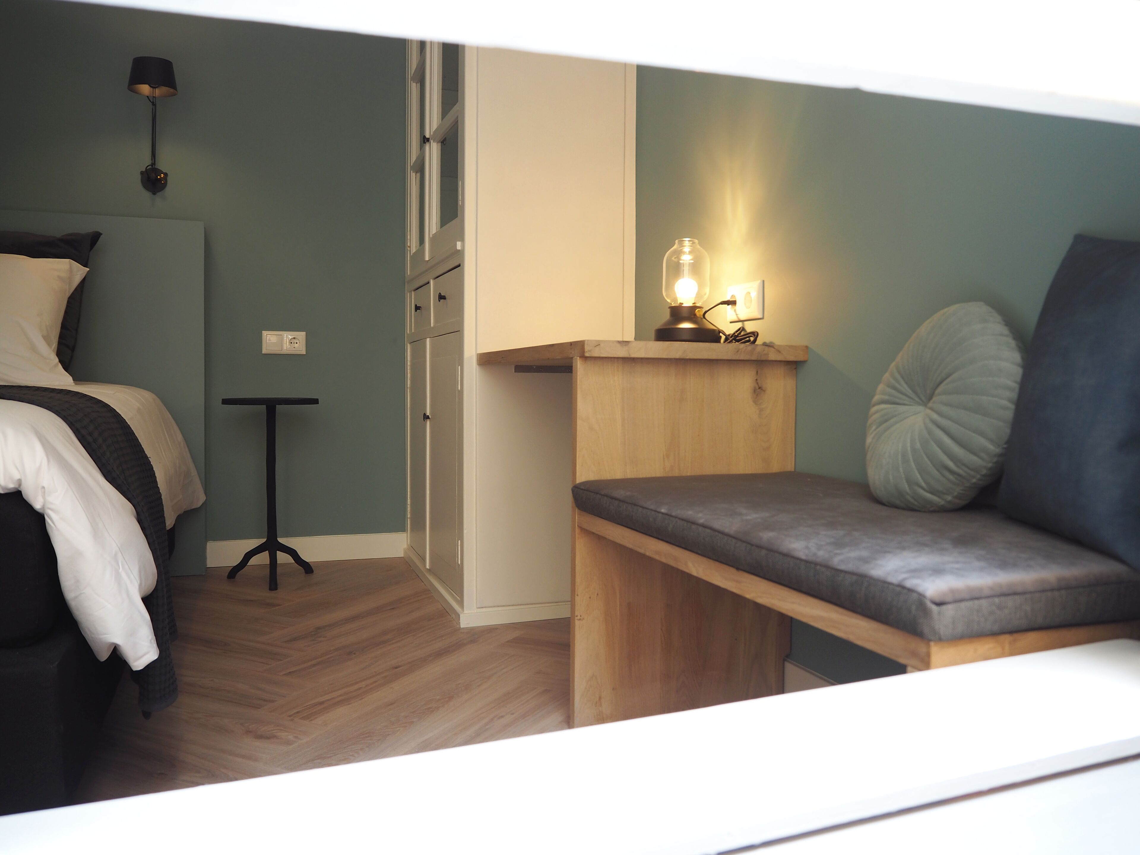 double room (irman maior) | individually decorated, individually furnished, laptop workspace