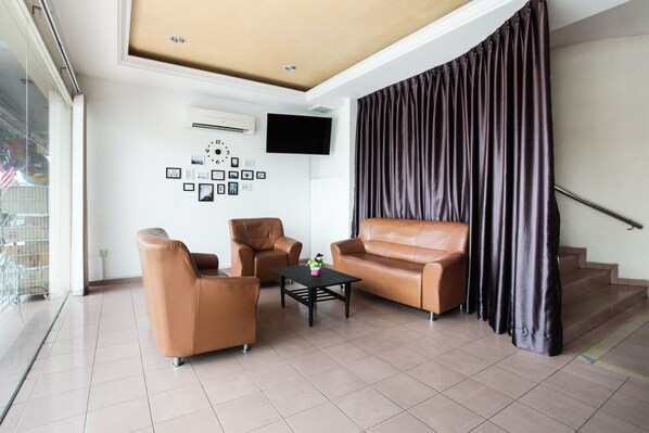 Interior - Oyo 89341 Hotel Home 88 (Teluk Intan)