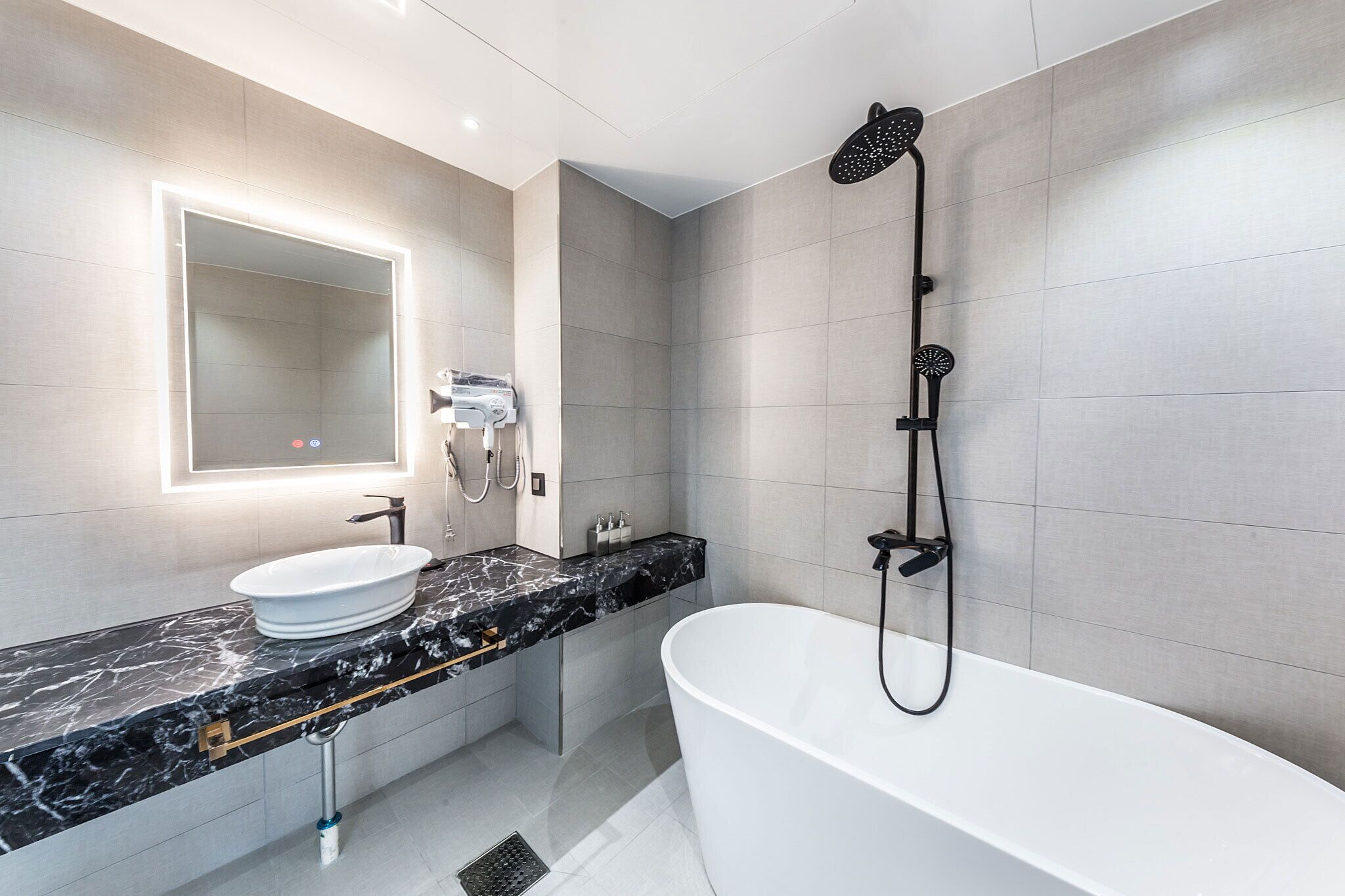 Photo - The Post Hotel