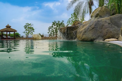 Sapana Village Lodge