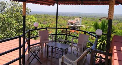 Ekdant Holiday Home Ganpatipule