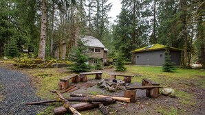 Unclassified image, 4 of 45, button - 03MBH - WIFI -Pets OK - Sleeps 26 (Deming)