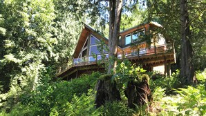 Interior - 07MF - Lake Front - Hot Tub - BBQ - Sleeps 8 (Deming)