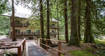 46SLL - Convenient - Economical - WiFi - Sleeps 2