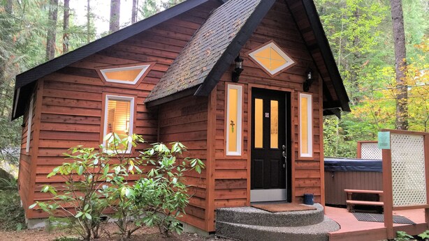 Exterior - 16GS - Hot Tub - BBQ - Pets Ok - Sleeps 2 (Deming)