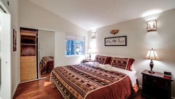 1 bedroom, free WiFi, bed sheets