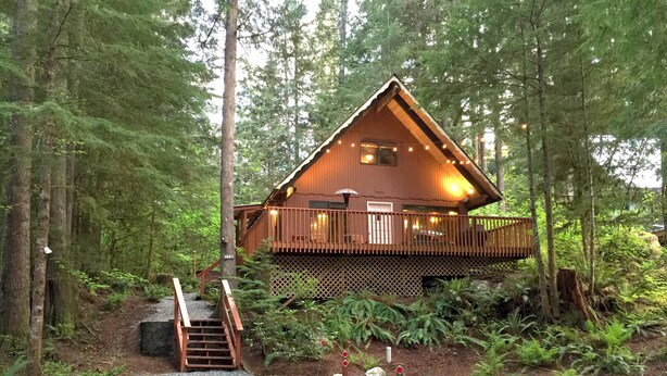 Front of property - 98SL - Hot Tub - BBQ - Pets Ok - WiFi - Sleeps 6 (Deming)
