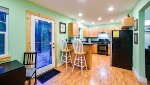 Private kitchen - 12GS - BBQ - WiFi - Dishwasher - Sleeps 4 (Deming)