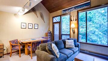 Apartment (2 Bedrooms) | Living area | Fireplace, DVD player, table tennis