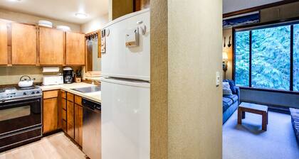 59SW - Fireplace - Dishwasher - Washer/Dryer - Sleeps 6