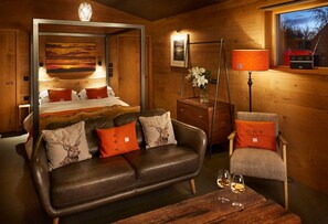Deluxe Cabin, Ensuite, Sea View (Darach) | Miscellaneous
