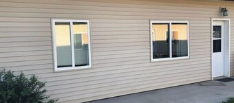 The Hunter - Private apt near hunting; hospital