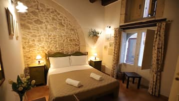 Chambre Double Standard | Wi-Fi gratuit, draps fournis