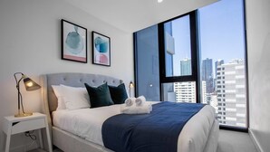 Room - 66 Elegant Glance 2 BD 2 Bth LV 10 Near Garden (West Melbourne)