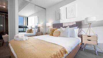 2 bedrooms, bed sheets