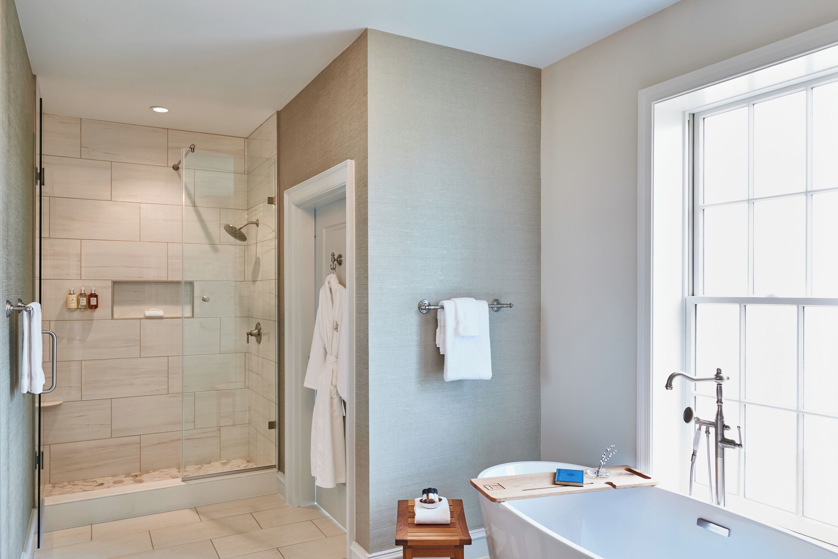 dressing gowns, towels