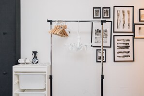 Familiekamer | Een bureau, verduisterende gordijnen, geluiddichte muren, gratis wifi