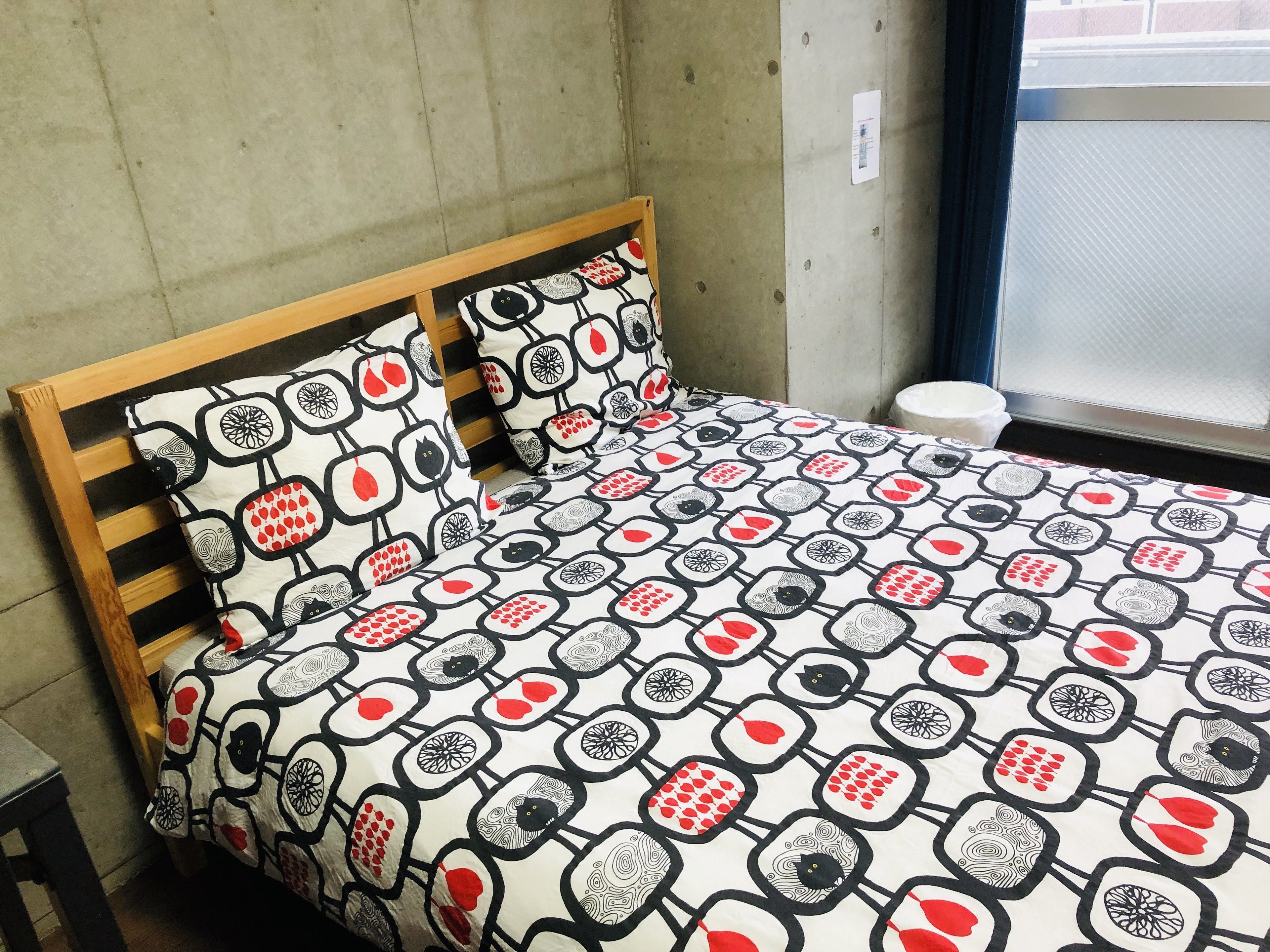 Room (201) | Living room | Flat-screen TV