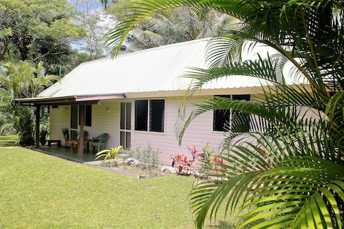 Vonu Villa-Near Beachfront-Private - Budget Luxury