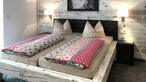 Apartment (Nr 5. Kienberg) | 1 bedroom, free WiFi, bed sheets - Haus Dippel Ruhpolding (Ruhpolding)