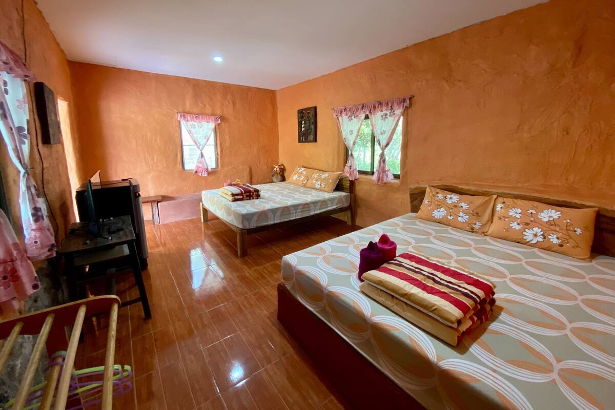 Family Cabin (Dindang)