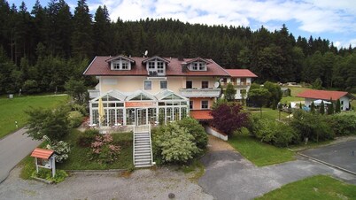 Landgasthof zum Hirschenstein